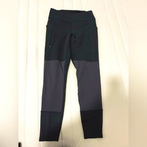 Women’s Small Patagonia Fall/Winter Hiking Pants